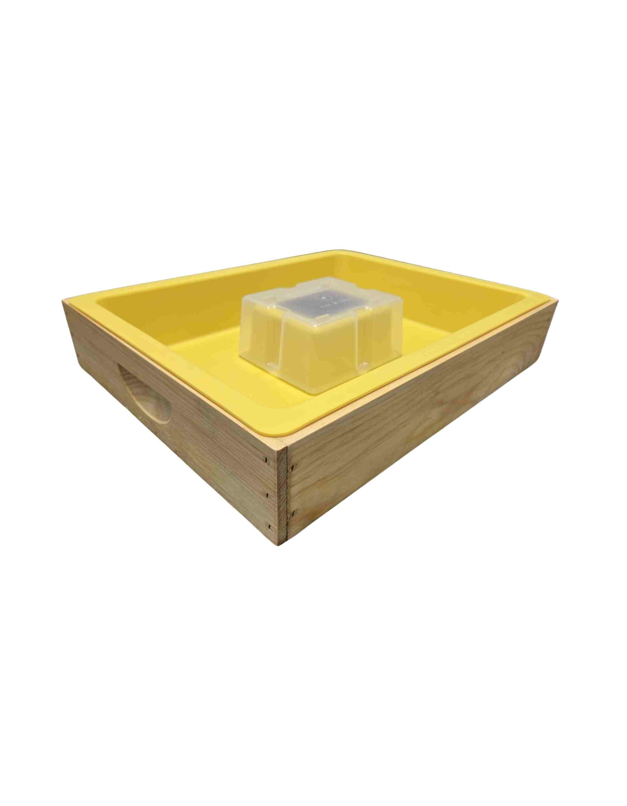 Canacell Plastic Top Feeder - 10 Frame